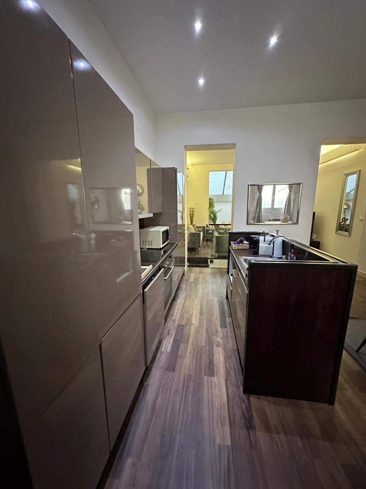 Les Champs Elysees-125M2 Modern And Spacious Παρίσι Εξωτερικό φωτογραφία